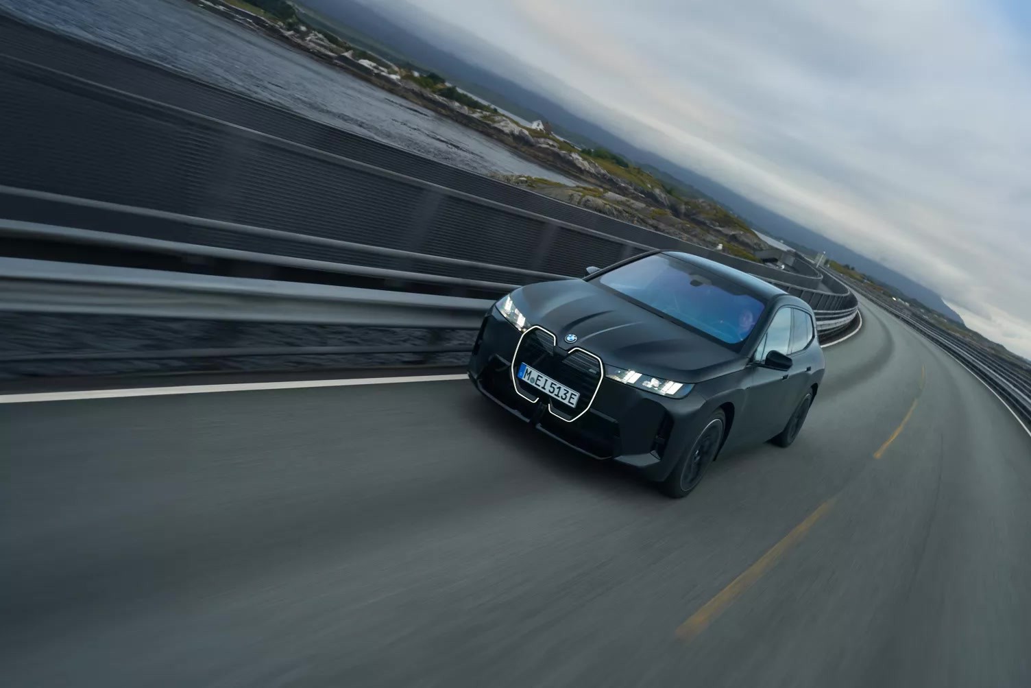 photo_text_left_right_new32924