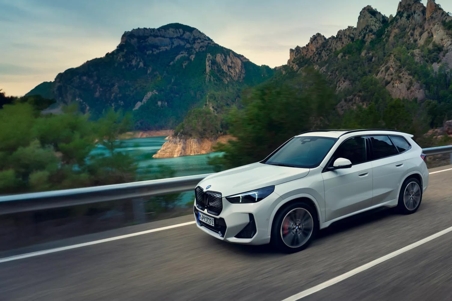 photo_text_left_right_new32868